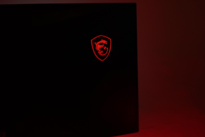 大屏沉浸就是爽 微星月神Optix MPG343CQR体验