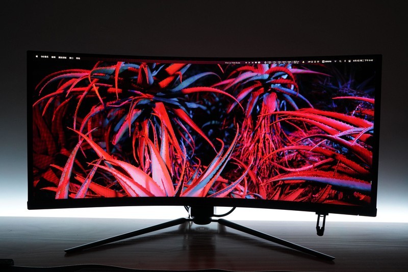 大屏沉浸就是爽 微星月神Optix MPG343CQR体验