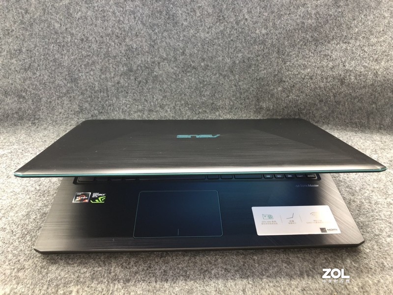 出一台华硕高端游戏本