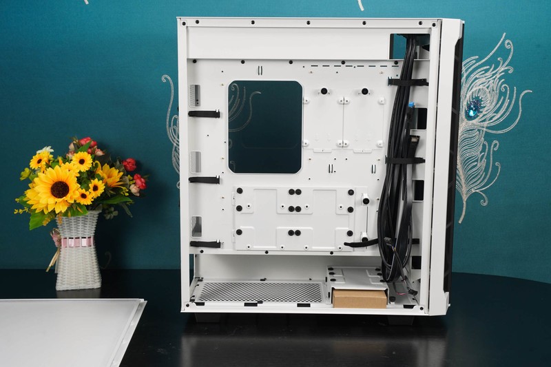 无限设想皆有可能。鑫谷开元T1装机记