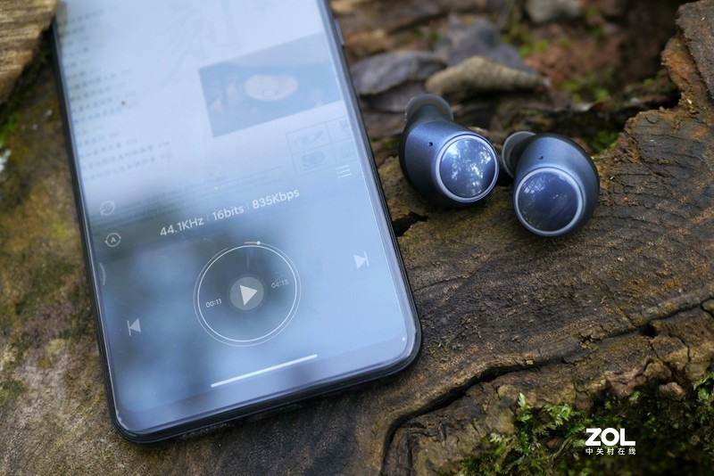 进阶进阶再进阶，创新OutlierAir V2真无线耳机体验