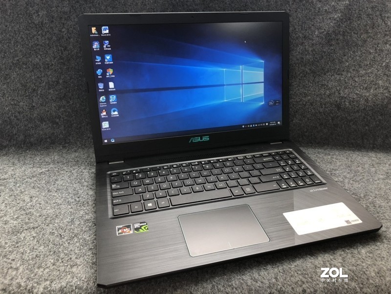 出一台华硕高端游戏本