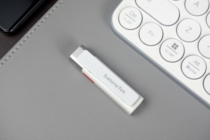 多重智能降噪+一键字幕，塞宾智麦小搬1号带你玩转vlog