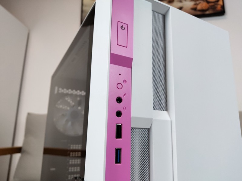 散热与众不同、颜值出色：GAMEMAX游戏帝国 布洛芬C3 COC架构 白粉色机箱 上手体验