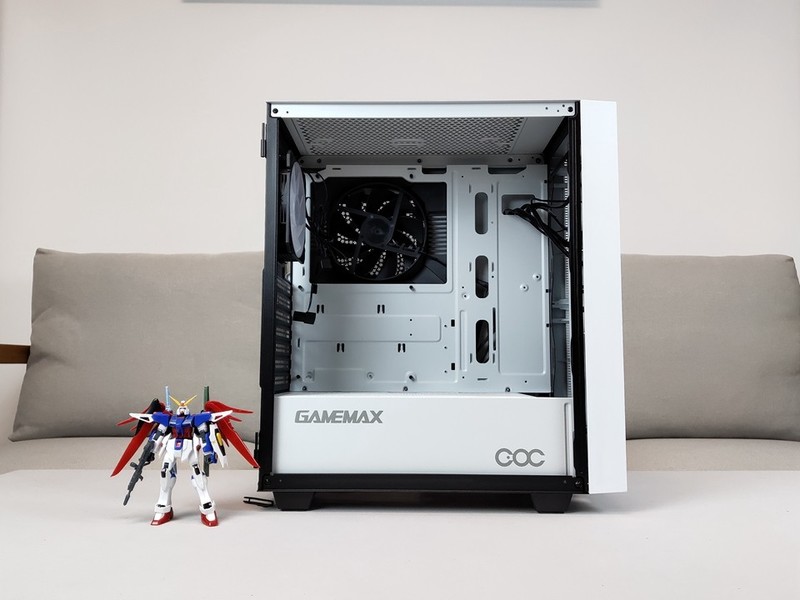 散热与众不同、颜值出色：GAMEMAX游戏帝国 布洛芬C3 COC架构 白粉色机箱 上手体验