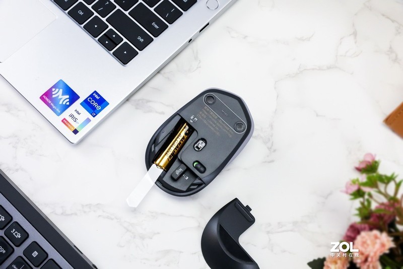 罗技 VOICE无线鼠标评测：AI语音识别，鼠标输入比键盘还好用