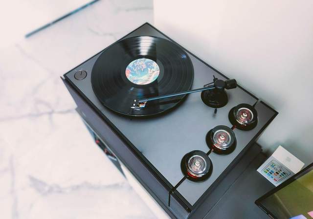 黑胶+电子管绝配组合，HYM-RAYS黑胶电子管音响评测