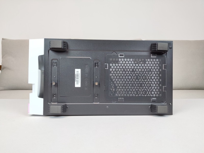 散热与众不同、颜值出色：GAMEMAX游戏帝国 布洛芬C3 COC架构 白粉色机箱 上手体验