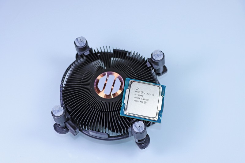 还有这等好事？可以降温降功耗且性能不降？华硕 APE 2.0 技术研究