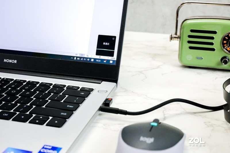 罗技 VOICE无线鼠标评测：AI语音识别，鼠标输入比键盘还好用