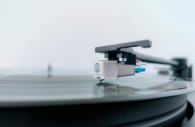 黑胶+电子管绝配组合，HYM-RAYS黑胶电子管音响评测