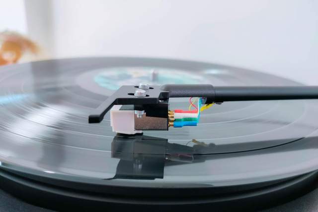 黑胶+电子管绝配组合，HYM-RAYS黑胶电子管音响评测