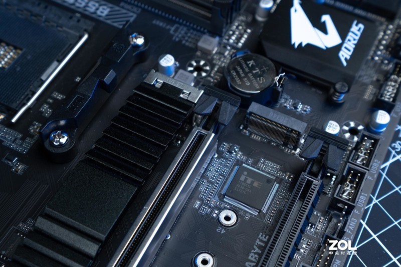 考虑i9不如买颗R9，5900X+B550M小雕PRO-P超频测试