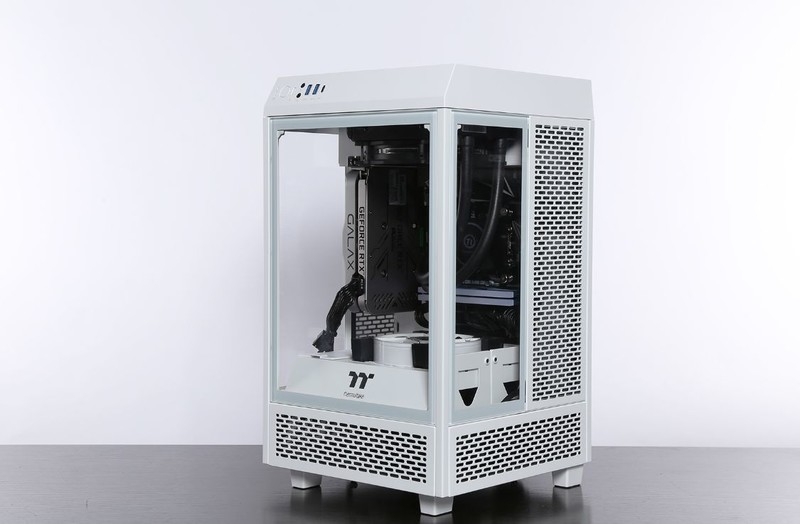 被RTX3060mini显卡种草之后，从杂物堆里翻出陈年的Z390i攒个机