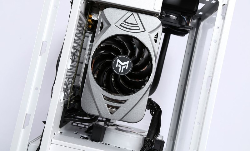 被RTX3060mini显卡种草之后，从杂物堆里翻出陈年的Z390i攒个机