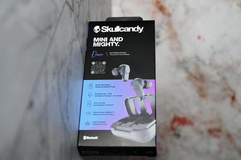 简约时尚真无线耳机，伴你轻装上阵，Skullcandy Dime迷你豆上手