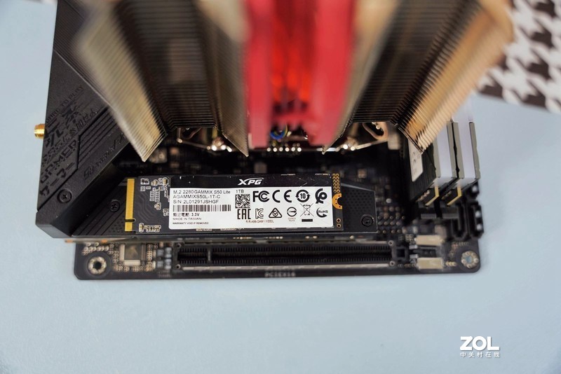 入门级PCIe4.0固态新选择，XPG翼龙S50 Lite固态上手体验