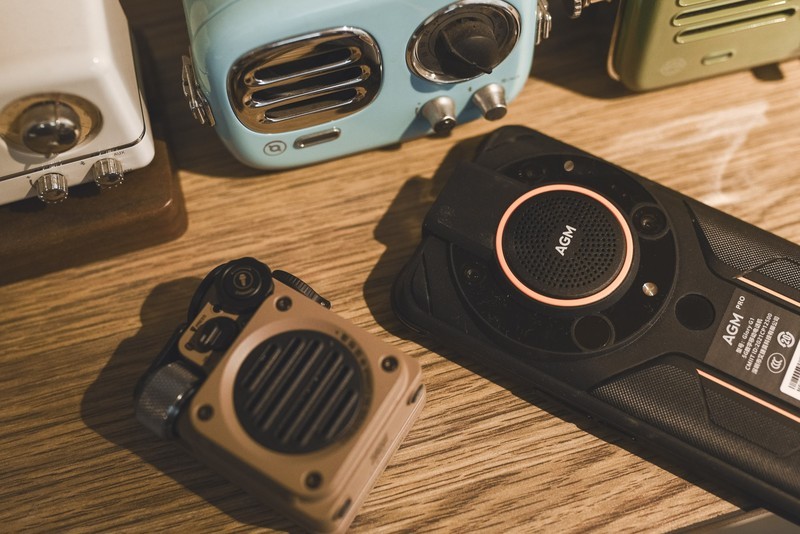 超低温电池+热成像+红外夜视，三项硬核功能，AGM G1系列手机玩明白了