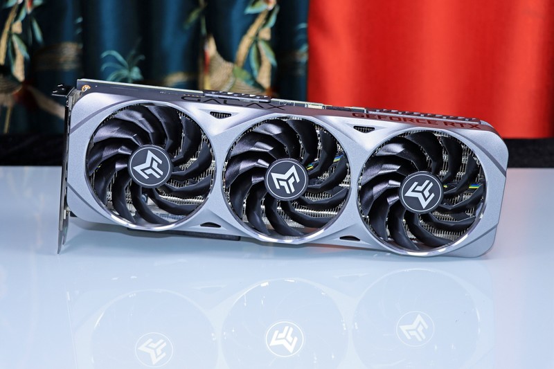 哈？3060还能玩游戏？AU+N卡的组合强吗？