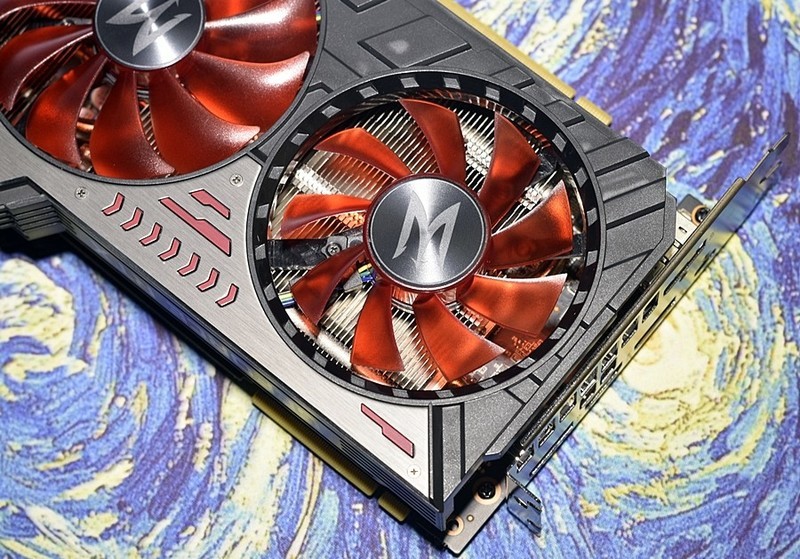 影驰RTX 2070 Super Gamer OC 小姐姐直说好 还要给男朋友买一块