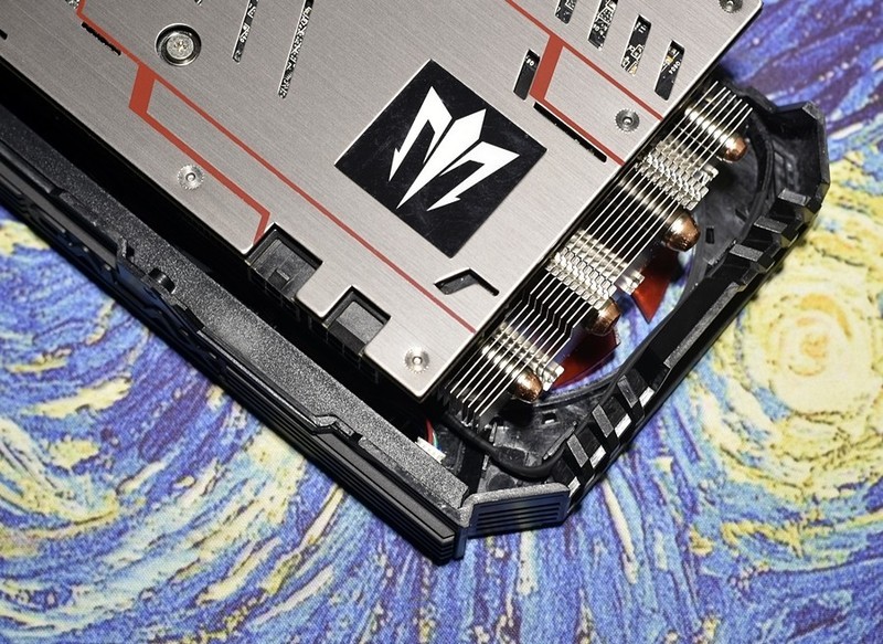 影驰RTX 2070 Super Gamer OC 小姐姐直说好 还要给男朋友买一块