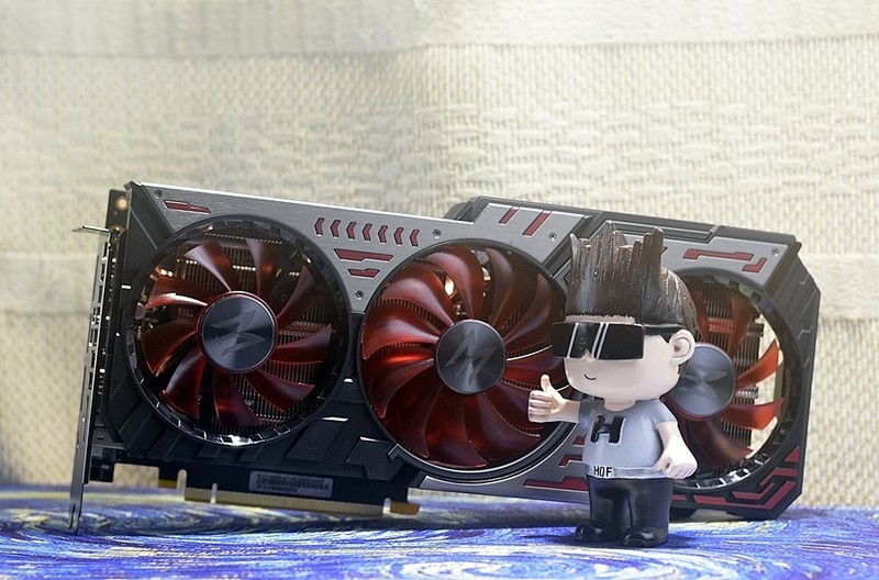 影驰RTX 2070 Super Gamer OC 小姐姐直说好 还要给男朋友买一块