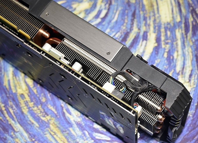 影驰RTX 2070 Super Gamer OC 小姐姐直说好 还要给男朋友买一块