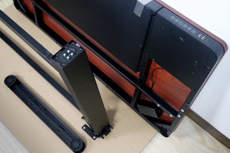 是时候换掉你的旧书桌了！乐歌E5M电动升降桌，坐立换姿不疲劳