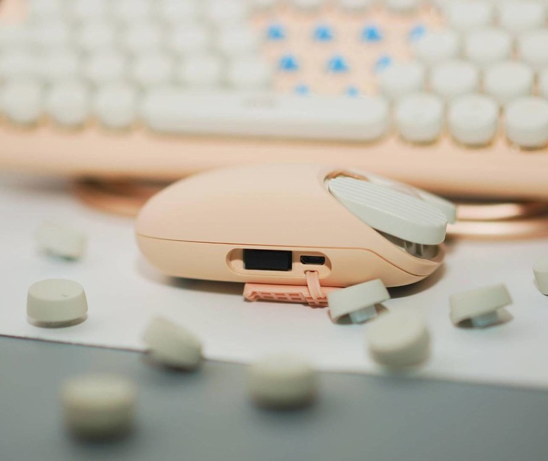 送上洛斐无线蓝牙键盘鼠标套装，追上女神