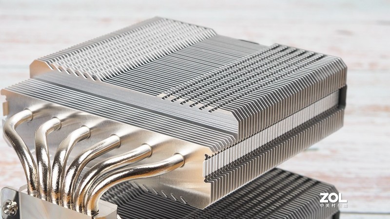 体验AGHP热管新工艺，体积变小了，但更强了—利民PA 120 绝双刺客 风冷简测