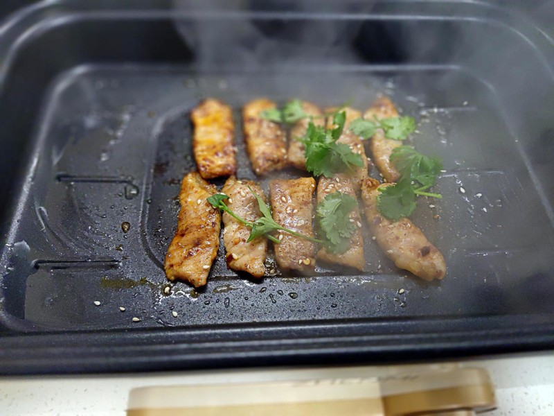 臻米多功能电火锅，一锅包揽天下美味