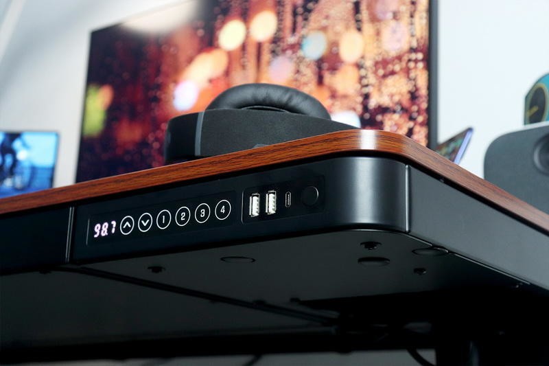 是时候换掉你的旧书桌了！乐歌E5M电动升降桌，坐立换姿不疲劳