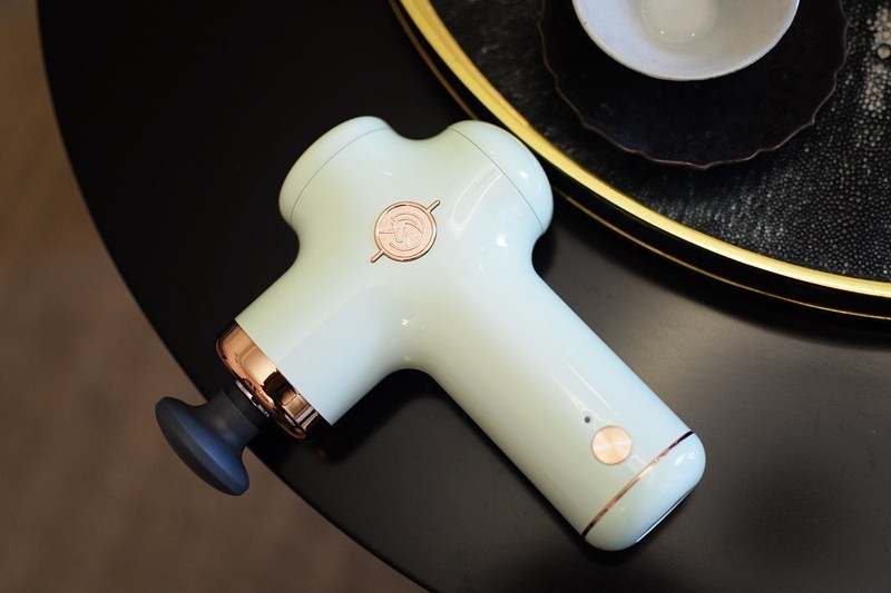 肌肉放松.舒筋活血 野小兽筋膜枪