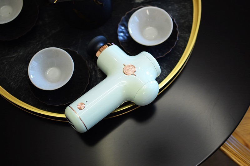 肌肉放松.舒筋活血 野小兽筋膜枪