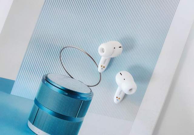 青年良品性价绝杀，魅蓝Blus主动降噪耳机评测：3年半憋的大招