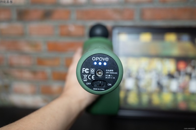 强劲推力配上刚猛转速，真是个运动护理好手，OPOVE APEX筋膜枪体验