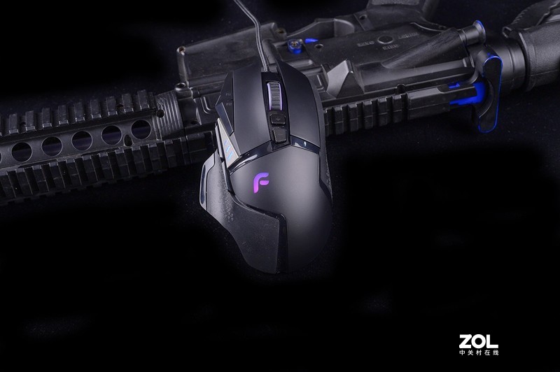 LPL激战之际，再谈右手鼠标和对称鼠标