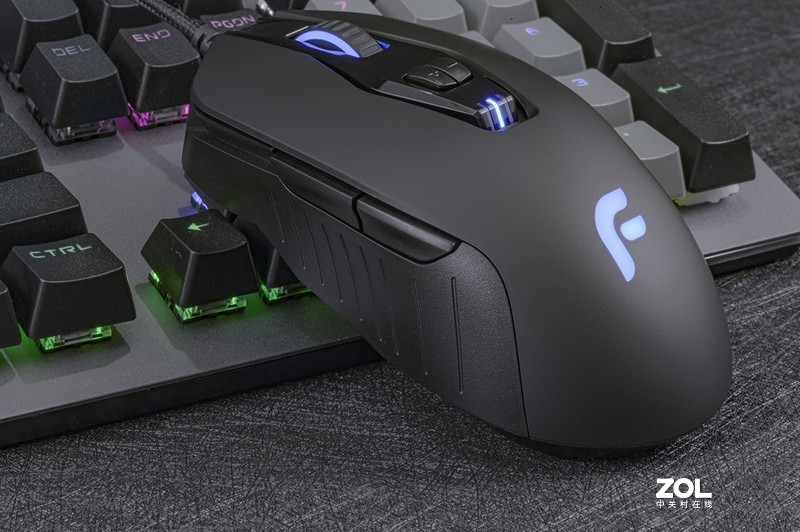 LPL激战之际，再谈右手鼠标和对称鼠标