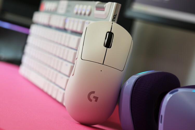 【梦想无线桌面】外设教皇：罗技PRO X superlight轻量化鼠标 G913tkl白色机械键盘