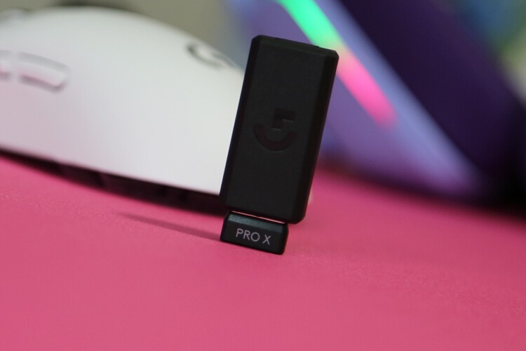 【梦想无线桌面】外设教皇：罗技PRO X superlight轻量化鼠标 G913tkl白色机械键盘