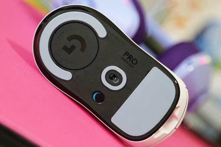 【梦想无线桌面】外设教皇：罗技PRO X superlight轻量化鼠标 G913tkl白色机械键盘