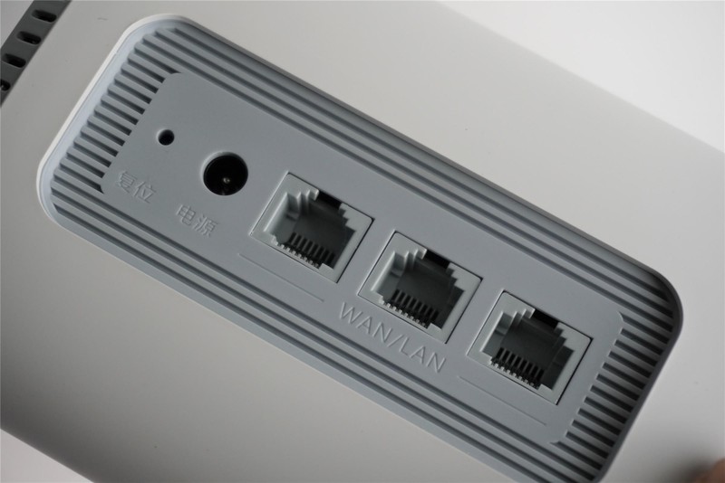 家中没网坐立难安？360全屋路由双母装开箱体验：时刻信号满满