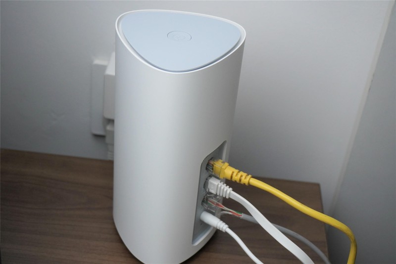 家中没网坐立难安？360全屋路由双母装开箱体验：时刻信号满满