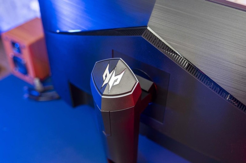 高刷新率更要4K的清晰 这台电竞显示器能满足你：掠夺者X28评测