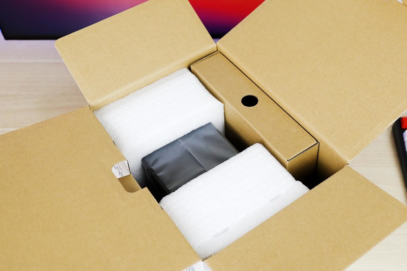 英特尔N5105、双M.2 SSD插槽，性能飙升，威联通TS-264C上手体验