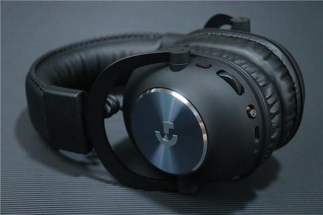 罗技新品！麦克风这样玩很新鲜！无线G Pro X游戏耳机体验