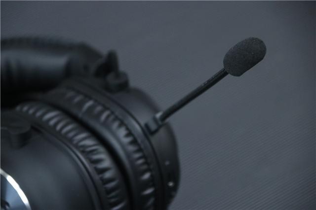 罗技新品！麦克风这样玩很新鲜！无线G Pro X游戏耳机体验