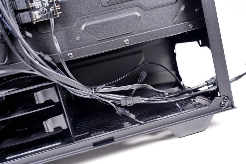 华硕TUF全家福来袭，B460M-PRO领衔众兄弟出战