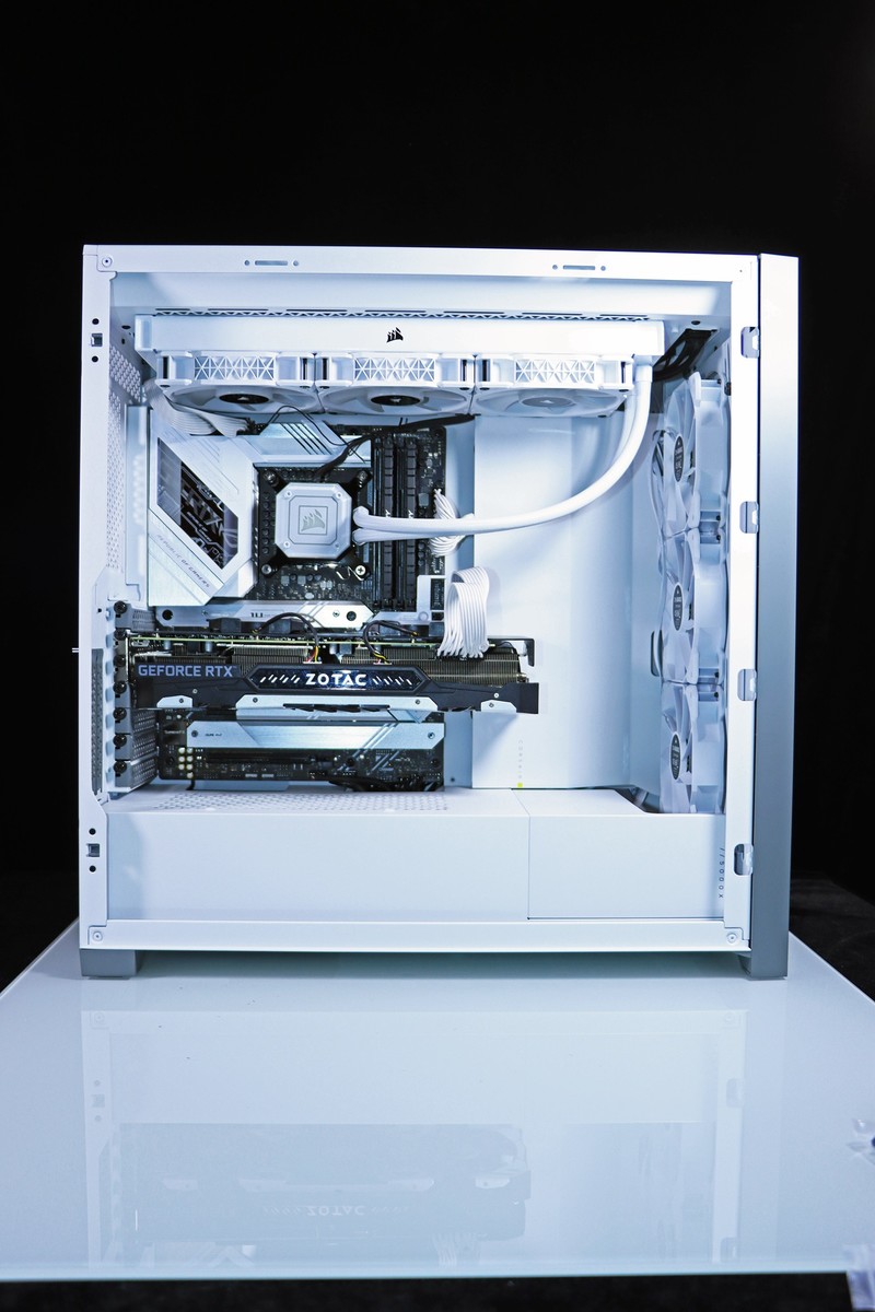 天青色等烟雨，而我在等你，亲，吹雪不？