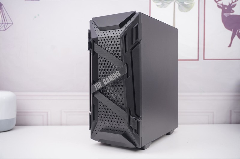 华硕TUF全家福来袭，B460M-PRO领衔众兄弟出战